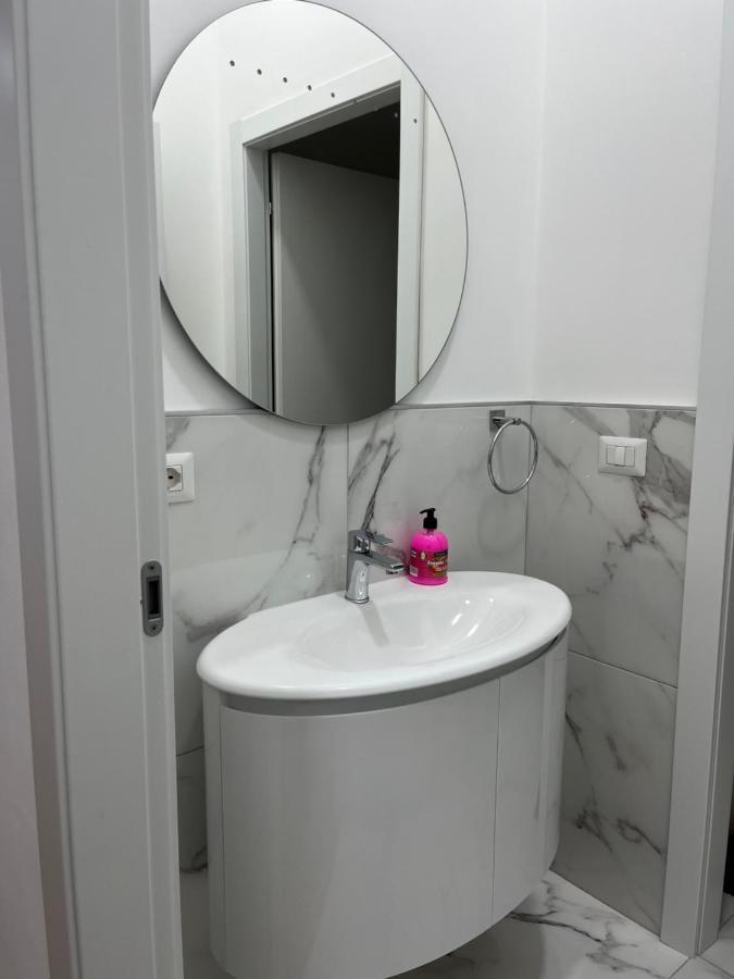 Appartamento Interno Via Garibaldi トリノ エクステリア 写真